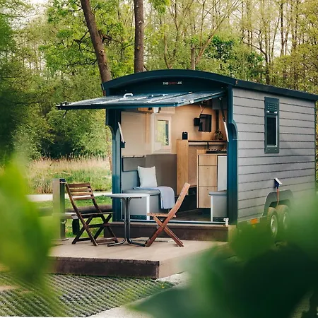 Camping-lodge Fuer 2 Prs Kaupen